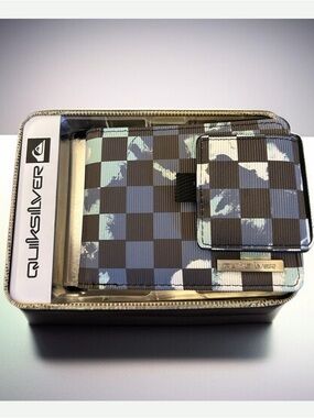 Quicksilver  Wallet